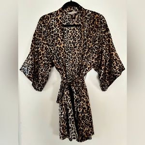 Victoria’s Secret Satin Flounce Robe - Leopard / Cheetah Print